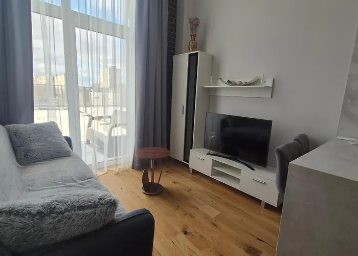 Charlotte Loft